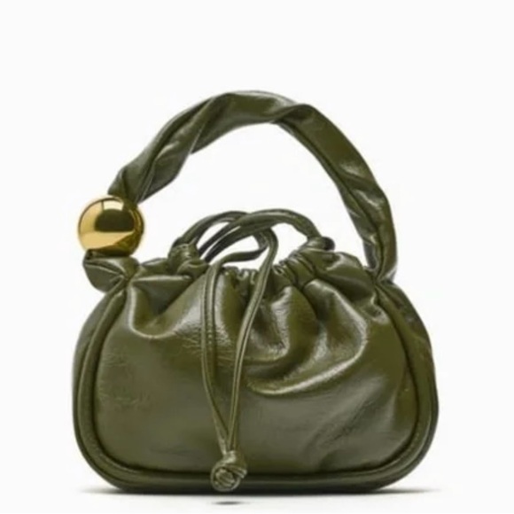 ZARA MINI BUCKET BAG WITH GOLDEN BOBBLE - Picture 4 of 5